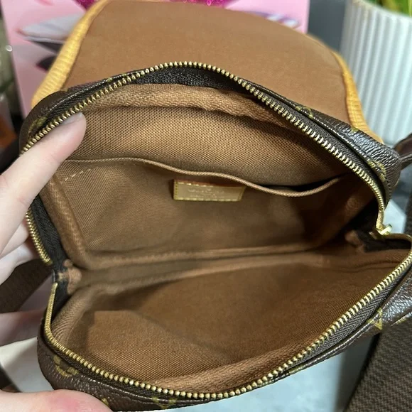 Louis Vuitton Bosphore Bum Bag